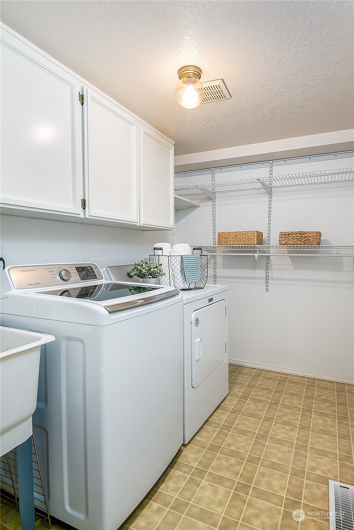1805 Village Green Drive #7