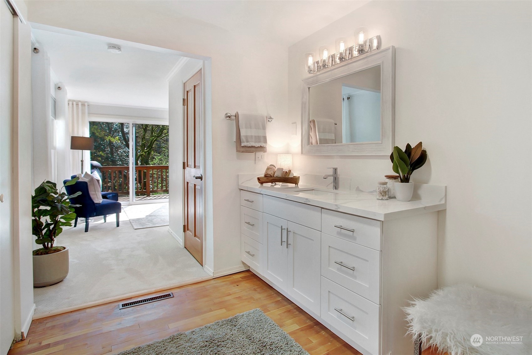 1549 NE 105th Street
