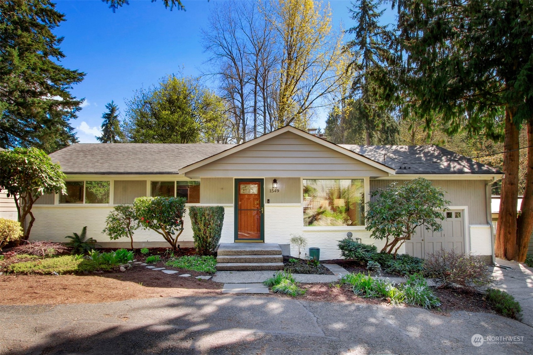 1549 NE 105th Street