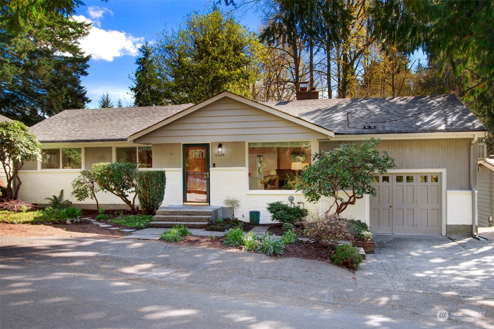1549 NE 105th Street