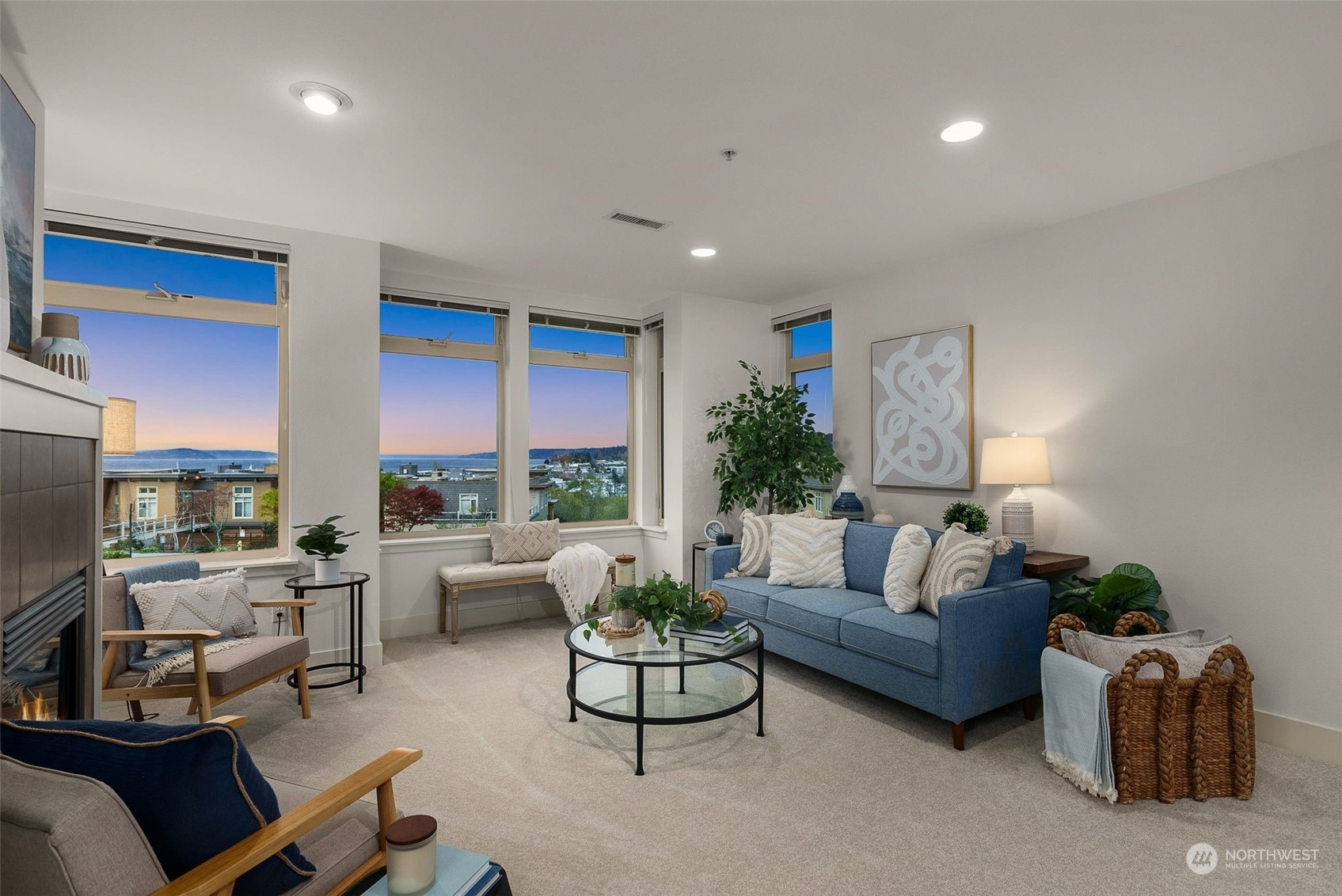 75 Pine Street #204