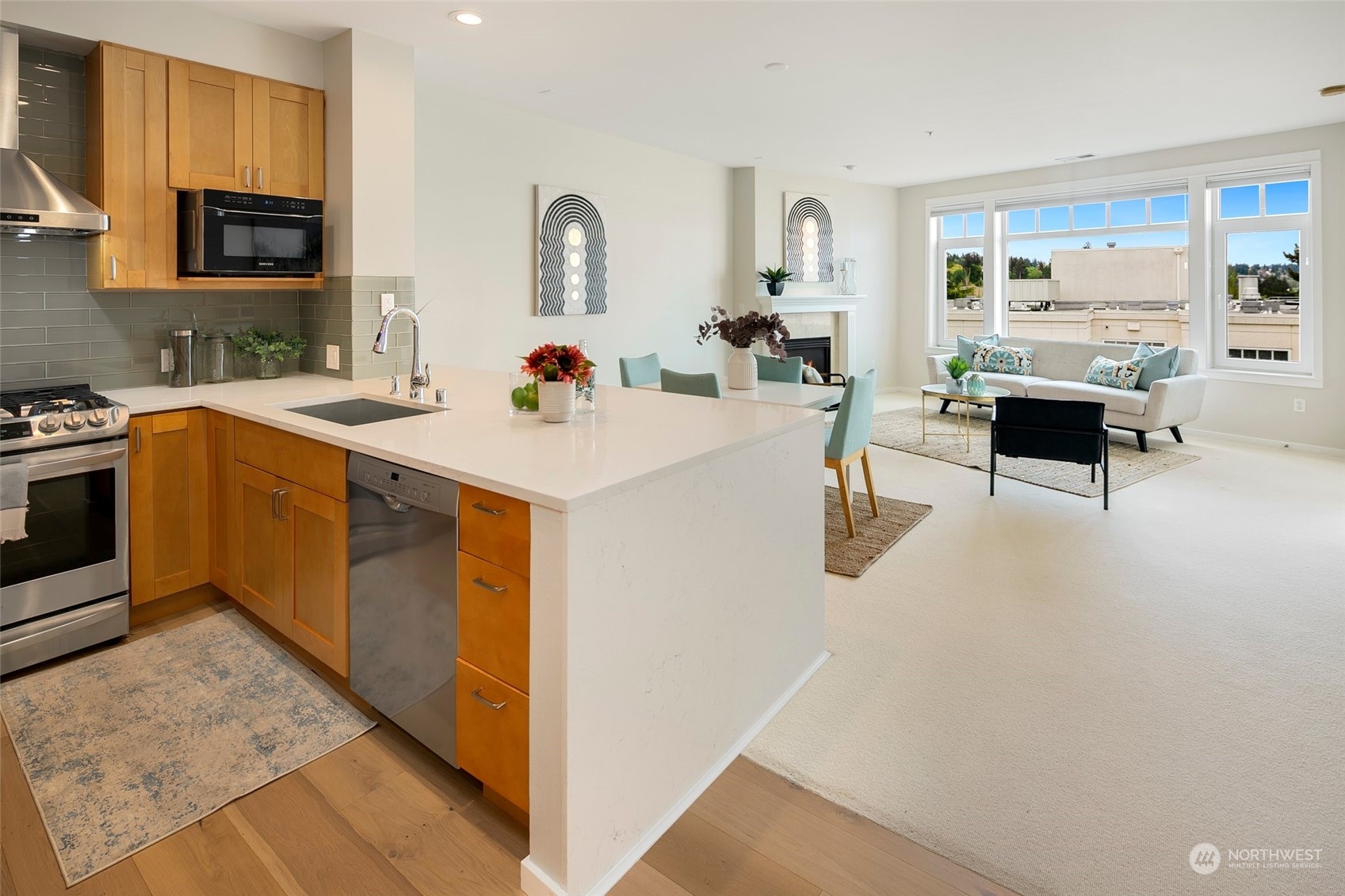 109 2nd Street S #638