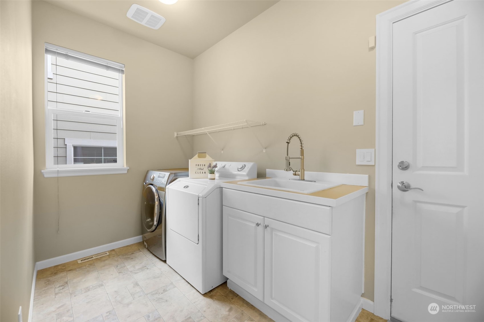 16615 164th Avenue SE