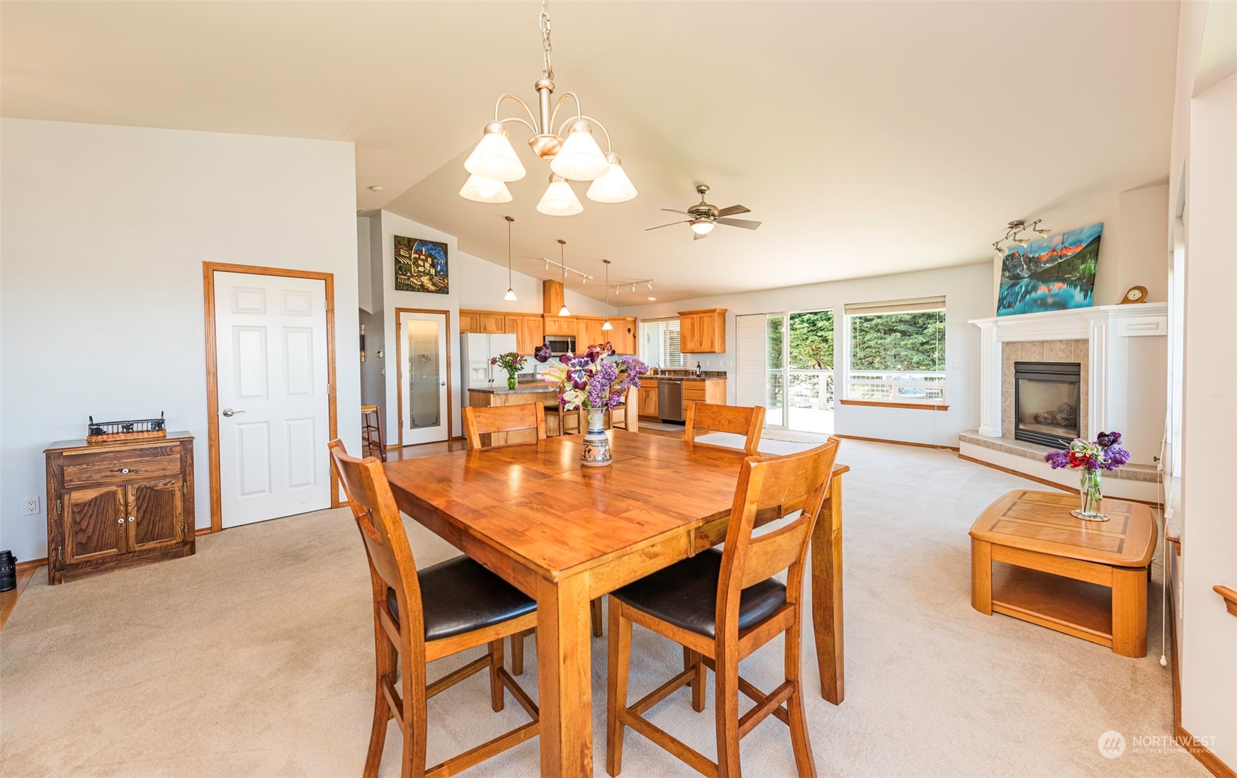70 Opal Lane