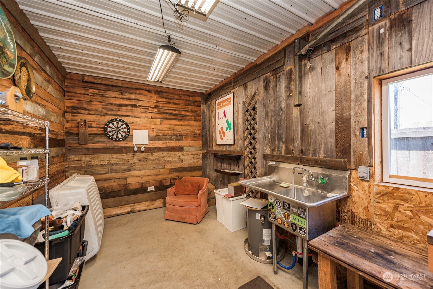 152 W Maple Street