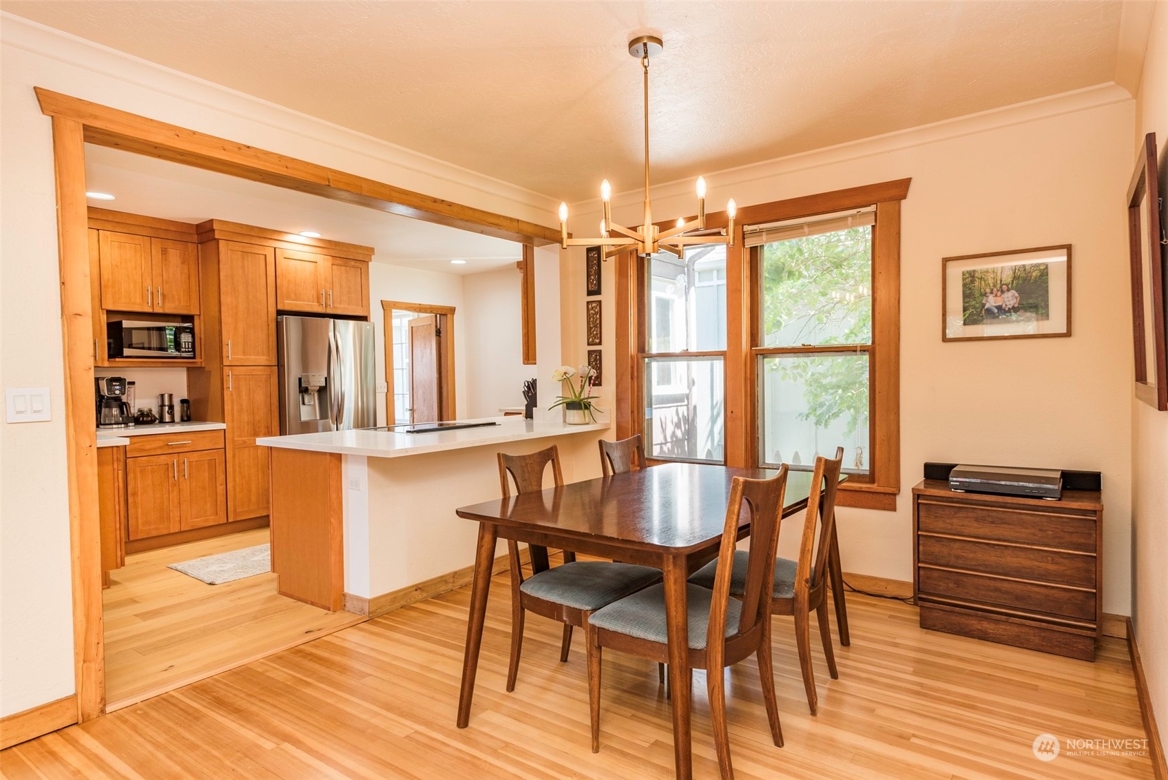 152 W Maple Street