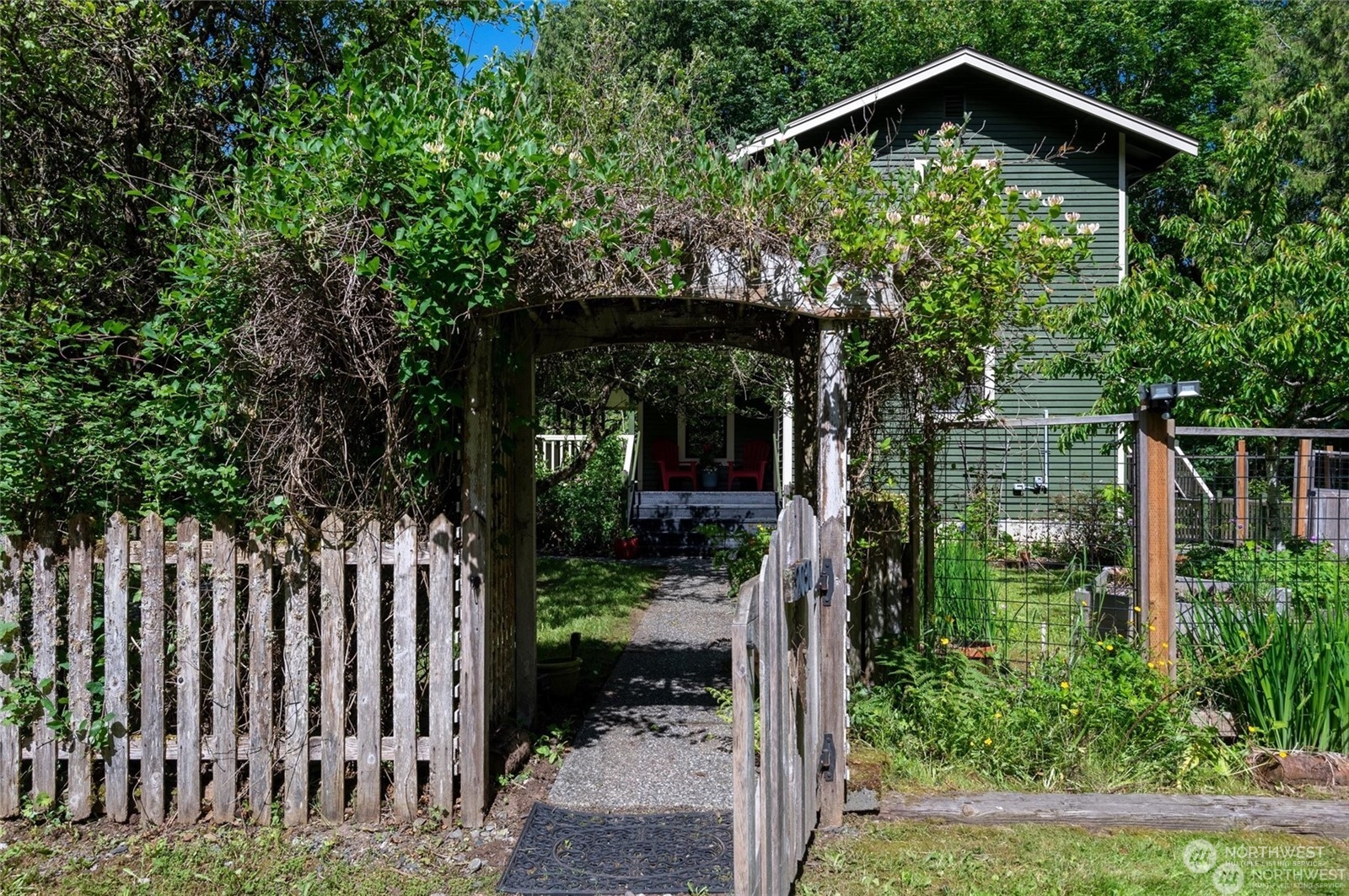 2030 Valleybrook Lane
