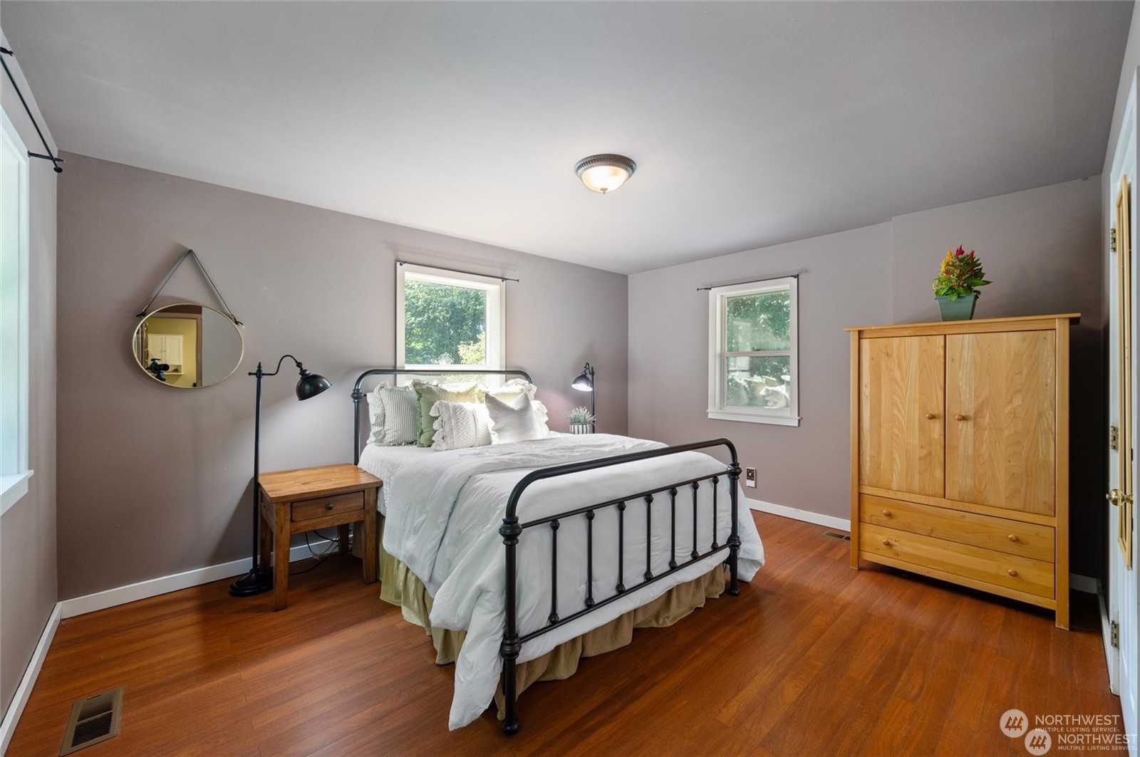 2030 Valleybrook Lane