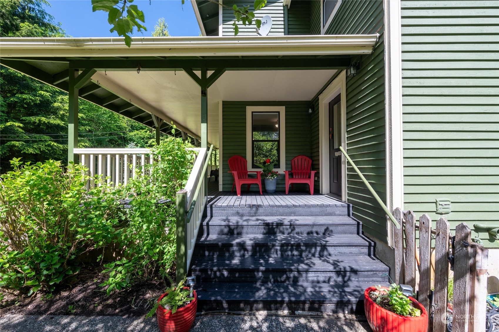 2030 Valleybrook Lane