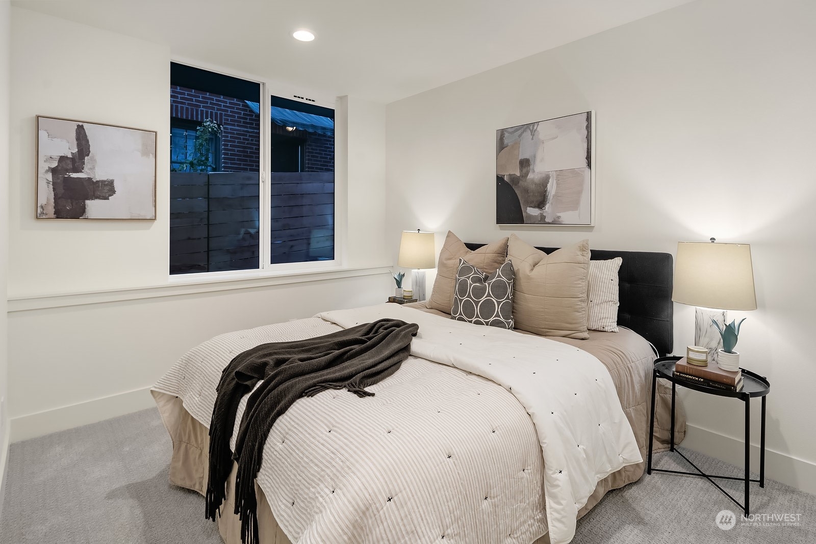 2626 Franklin Avenue E #C