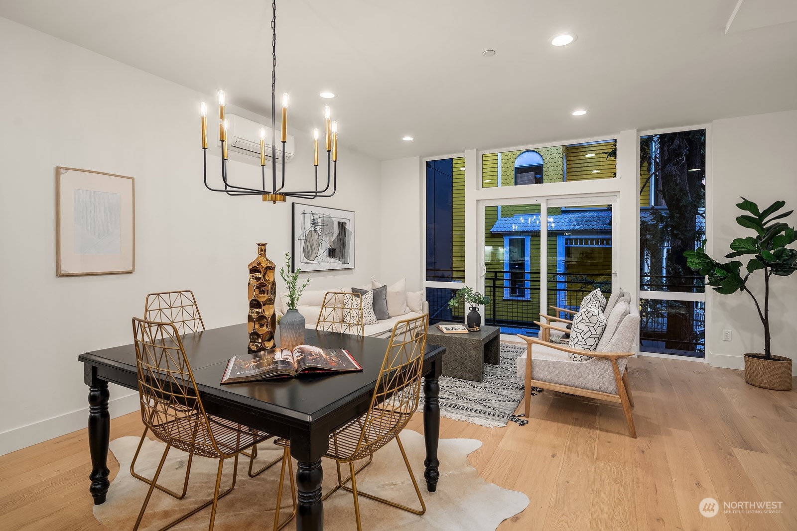 2626 Franklin Avenue E #C