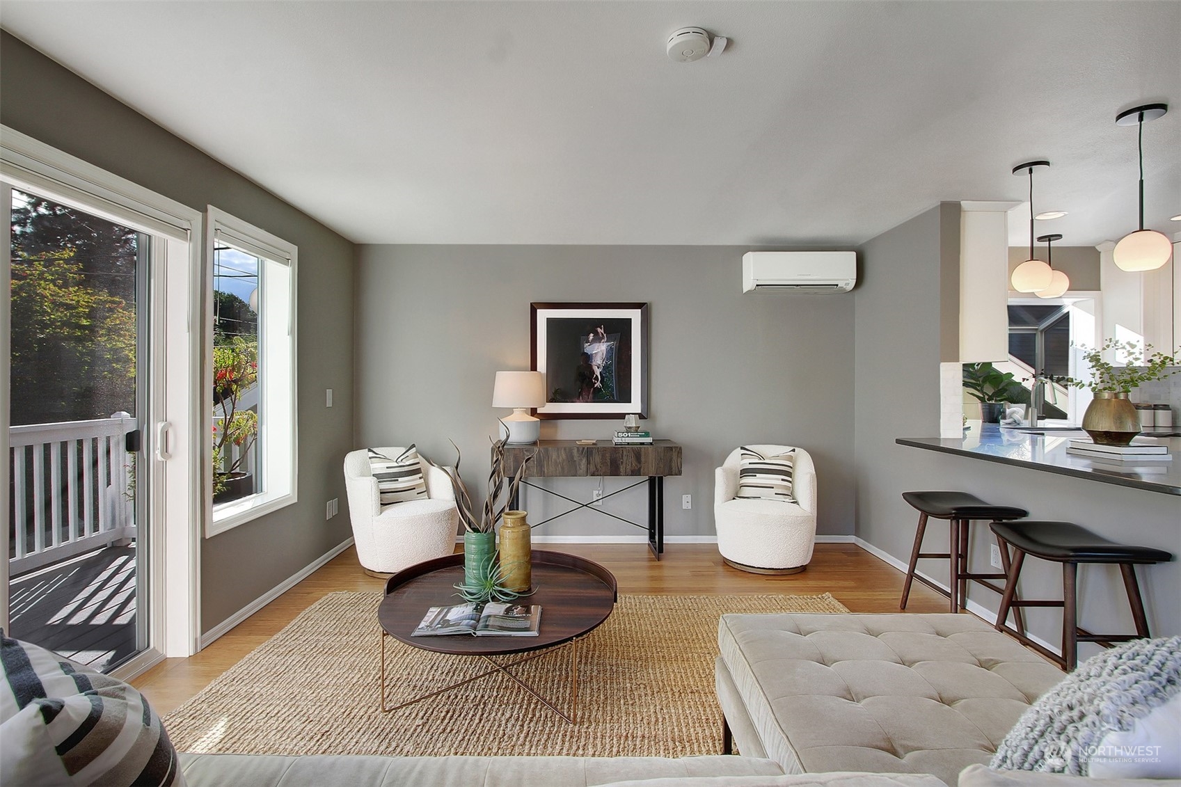 548 N 75th