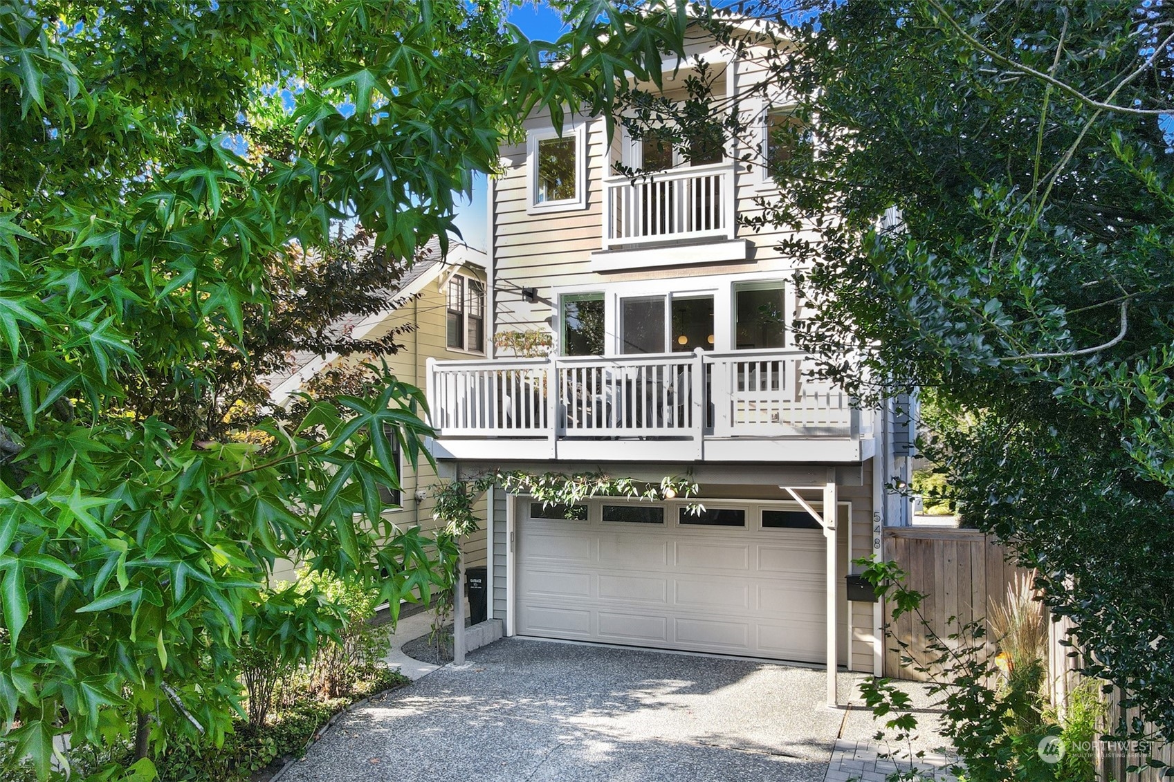 548 N 75th