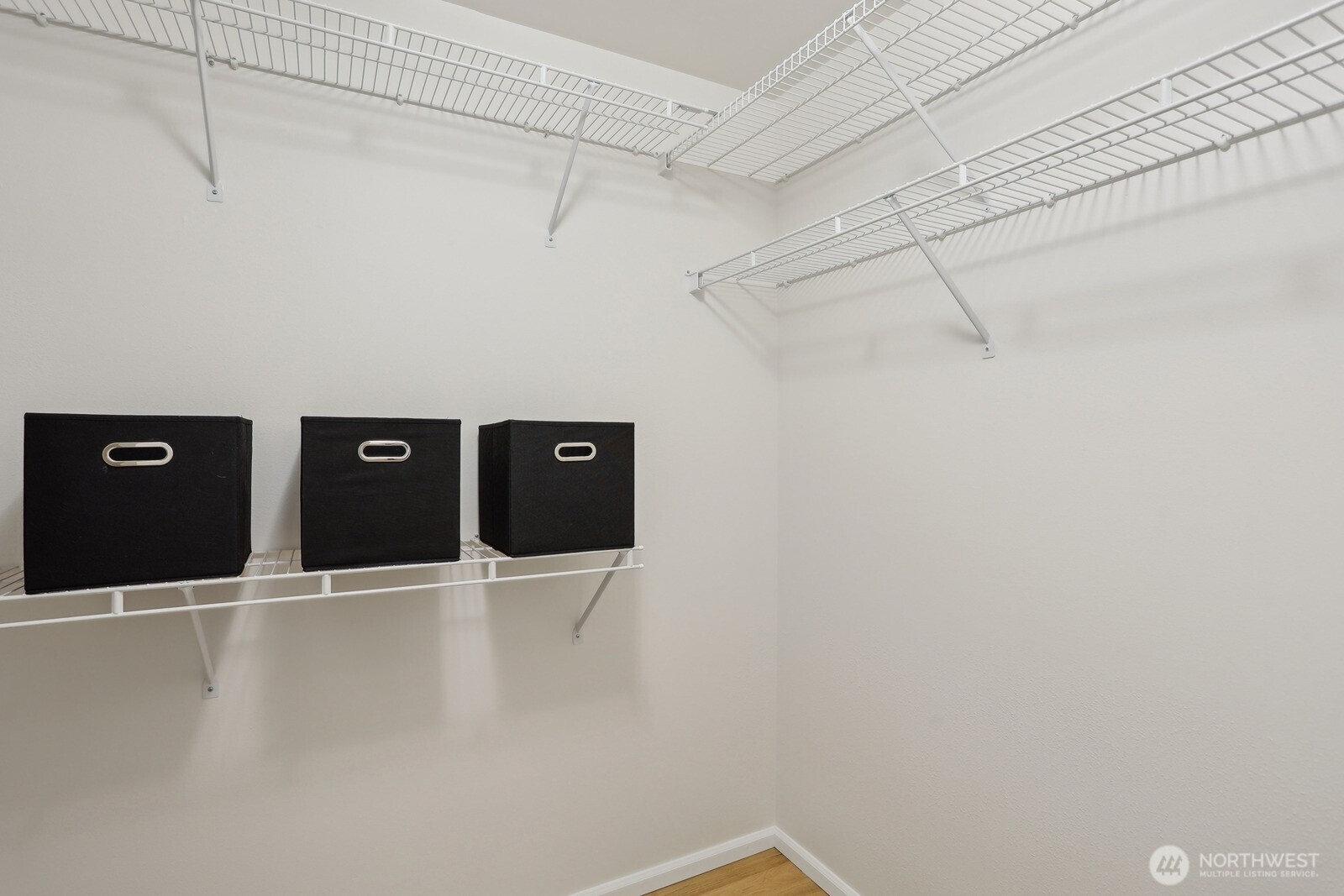 6679 SE Cougar Mountain Way Unit: 4