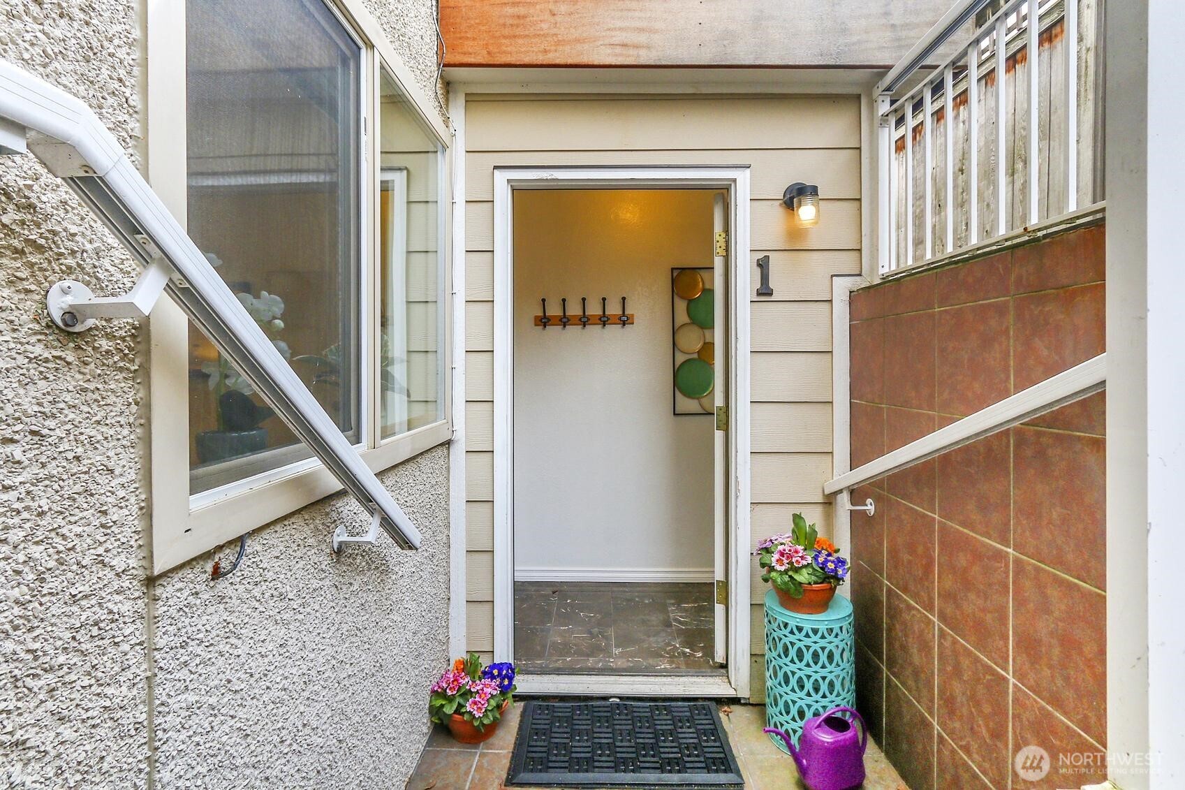 3416 21st Avenue W Unit: 1