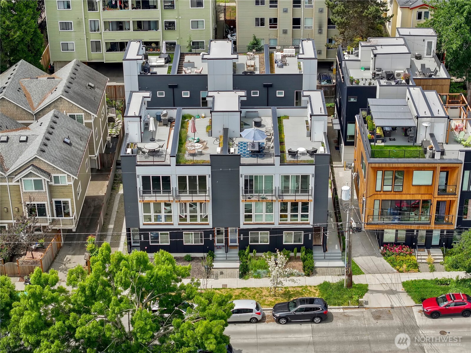 8817 Midvale Avenue N Unit: D
