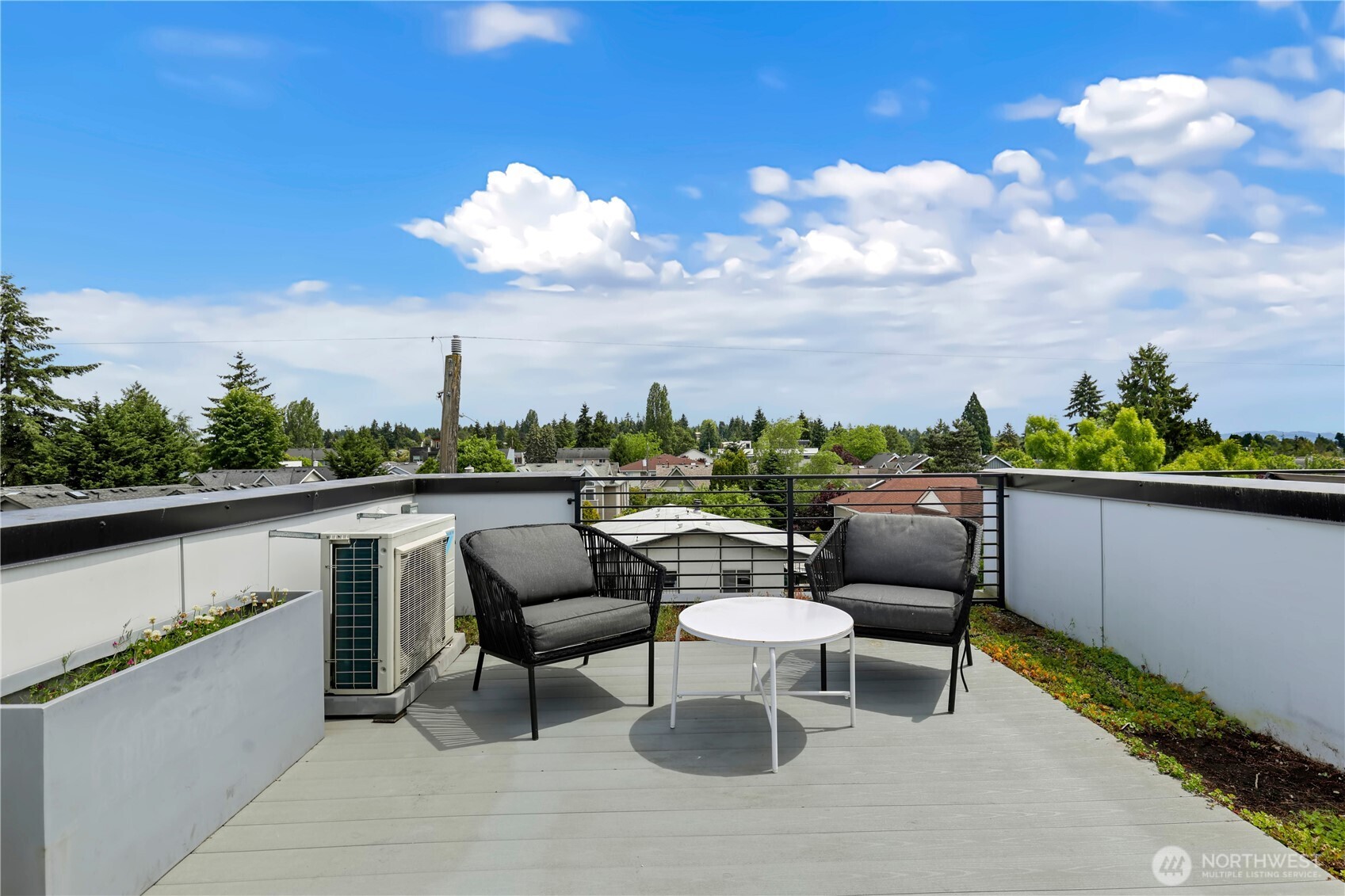8817 Midvale Avenue N Unit: D