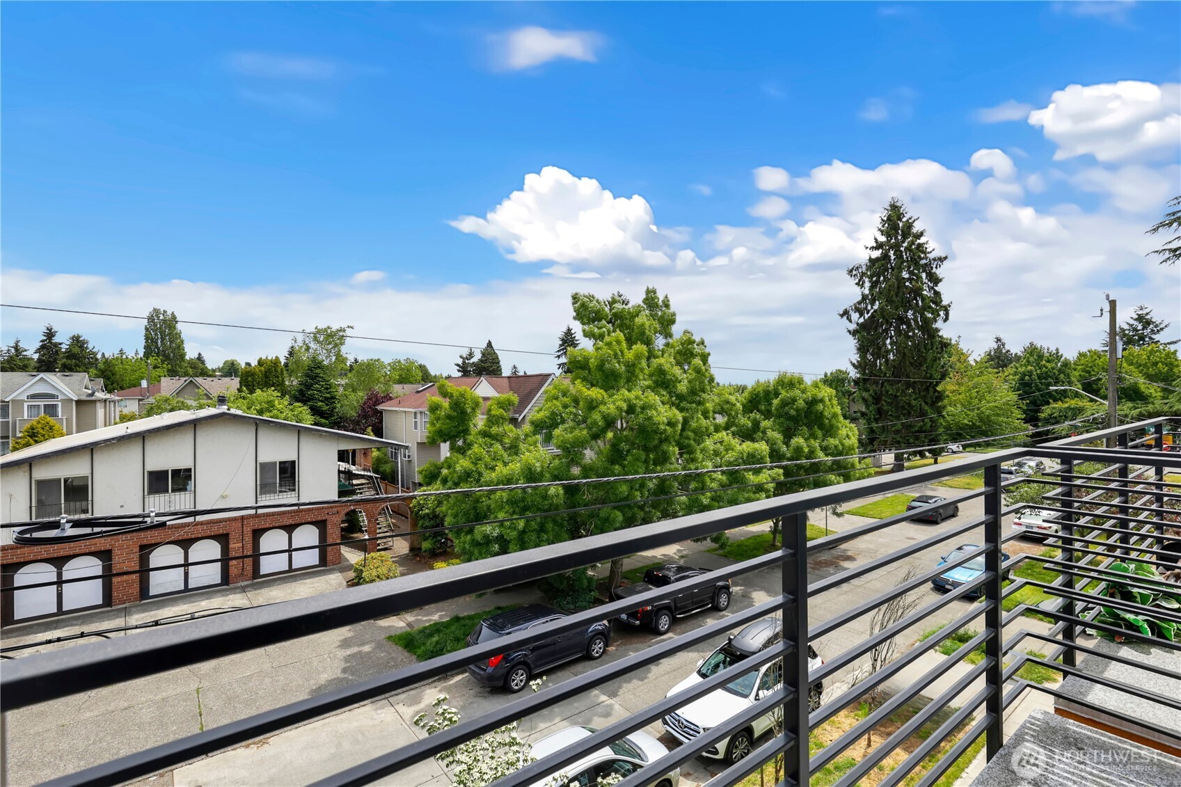 8817 Midvale Avenue N Unit: D