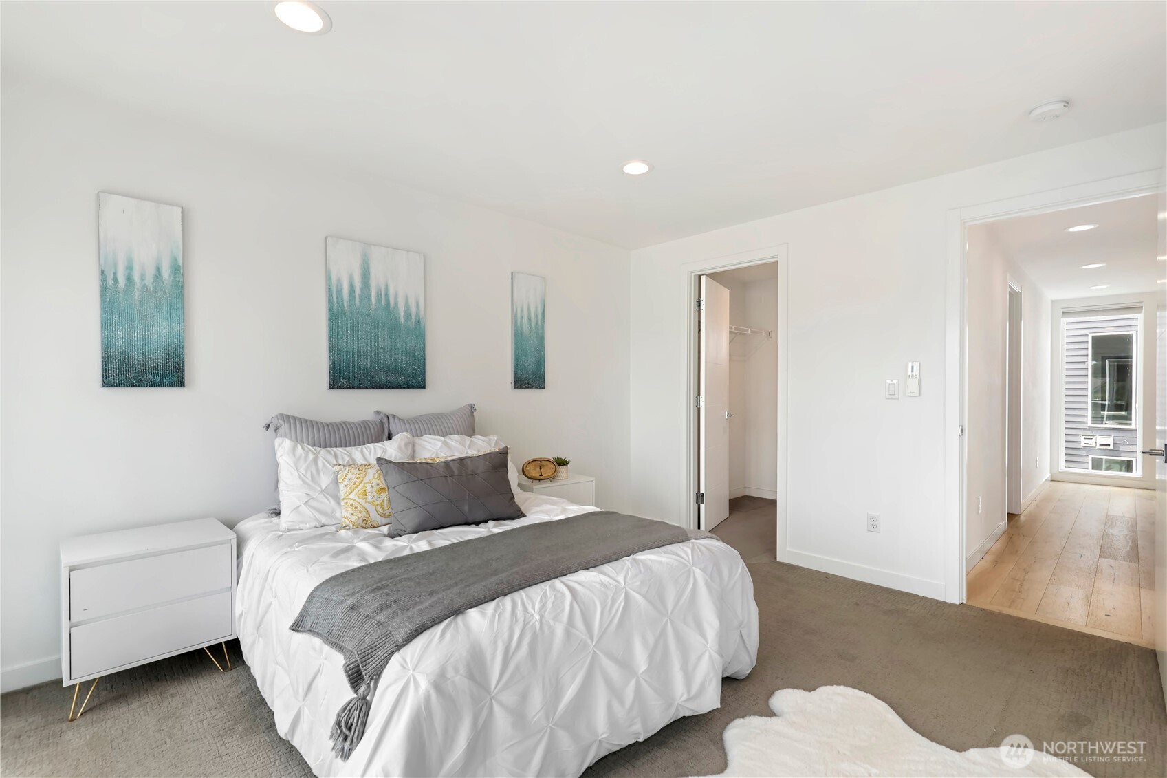 8817 Midvale Avenue N Unit: D