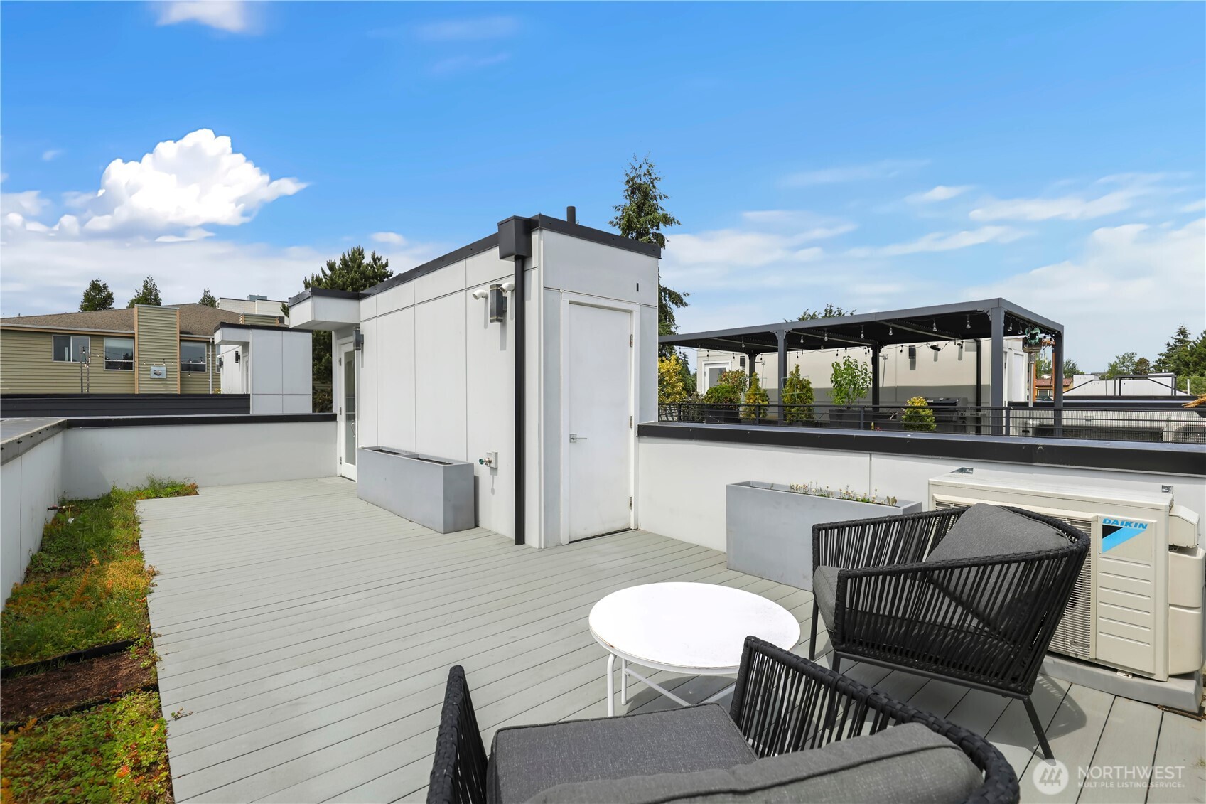 8817 Midvale Avenue N Unit: D