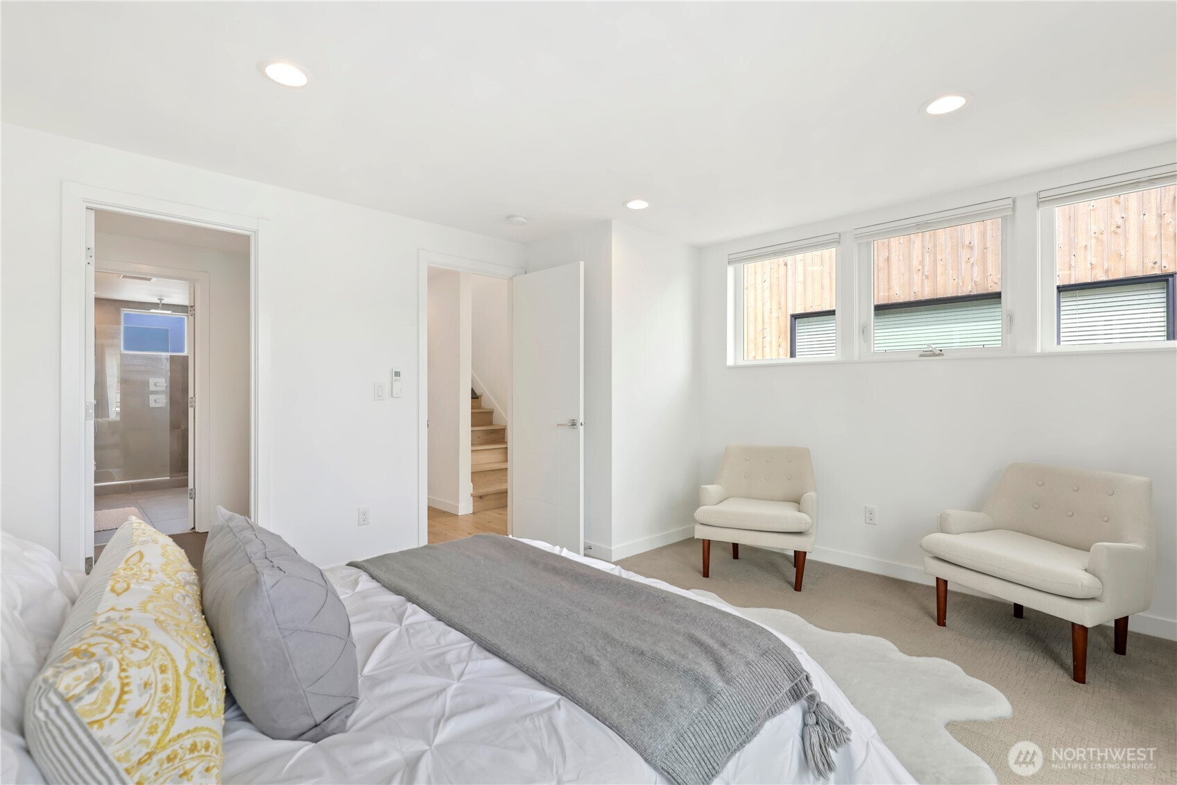 8817 Midvale Avenue N Unit: D
