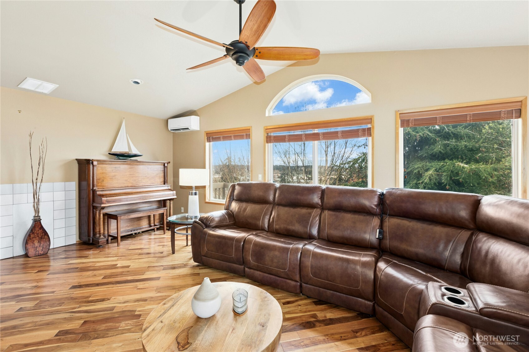 822 SW Fairhaven Avenue