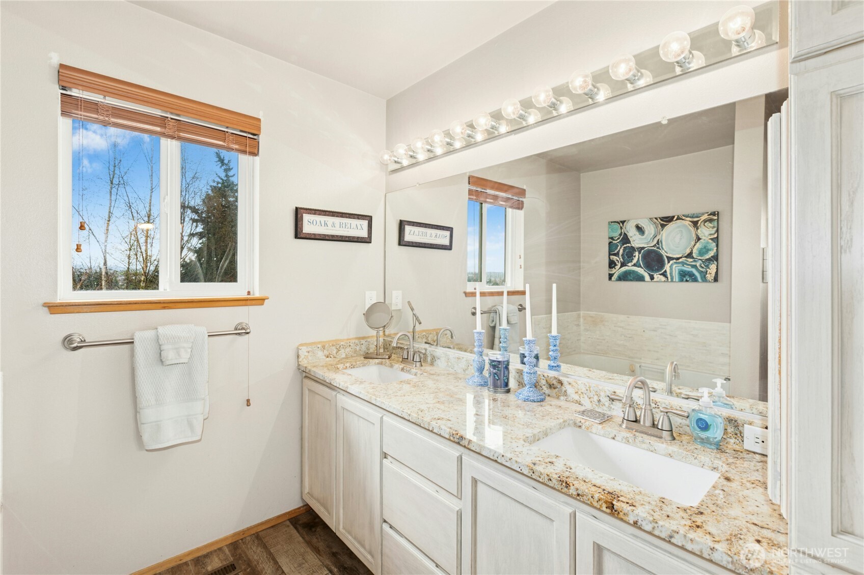 822 SW Fairhaven Avenue