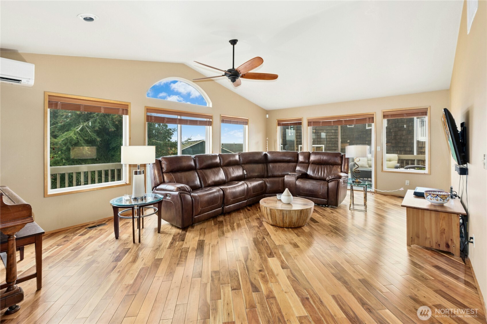 822 SW Fairhaven Avenue