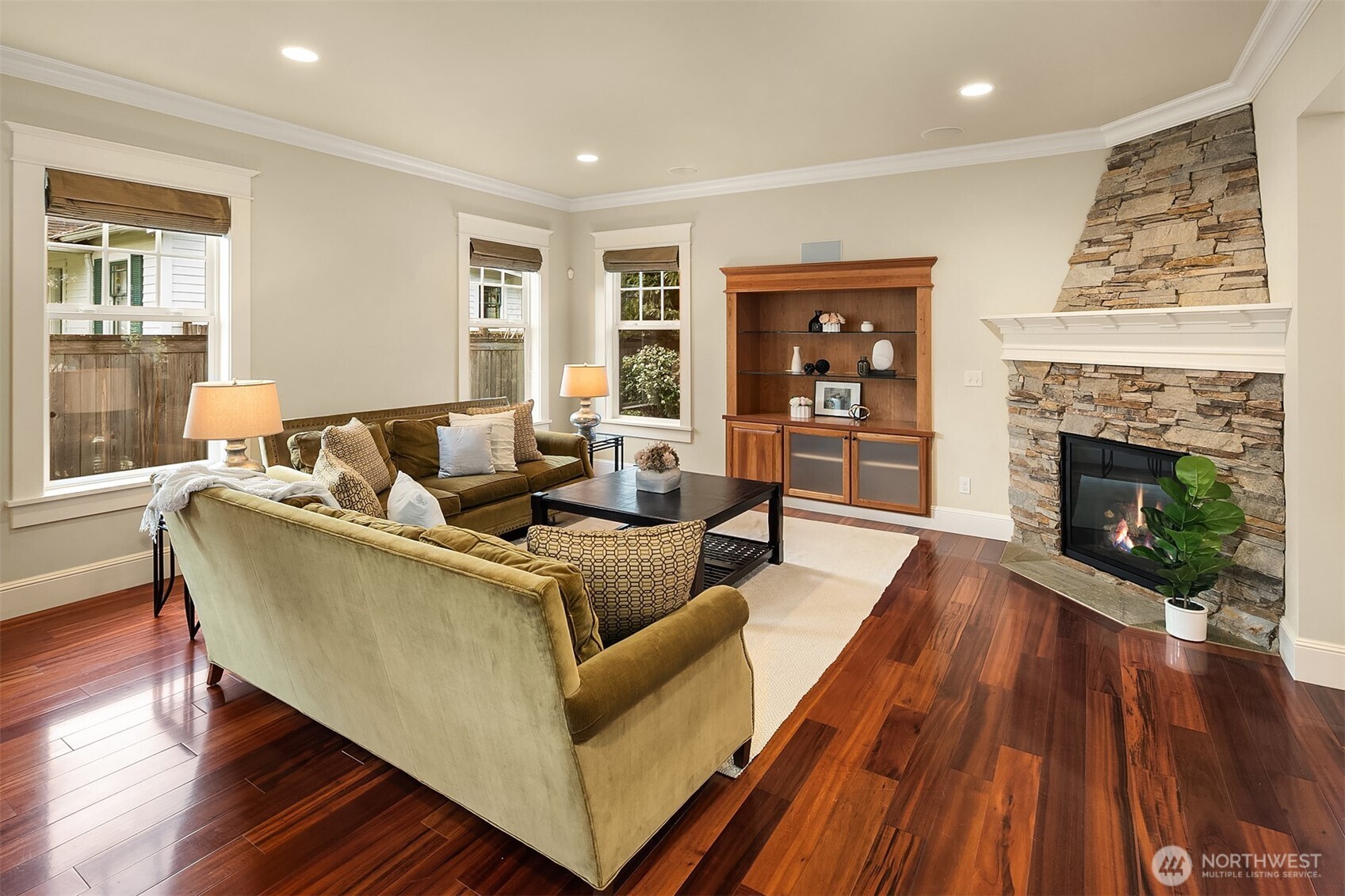 1028 NE 92nd Street
