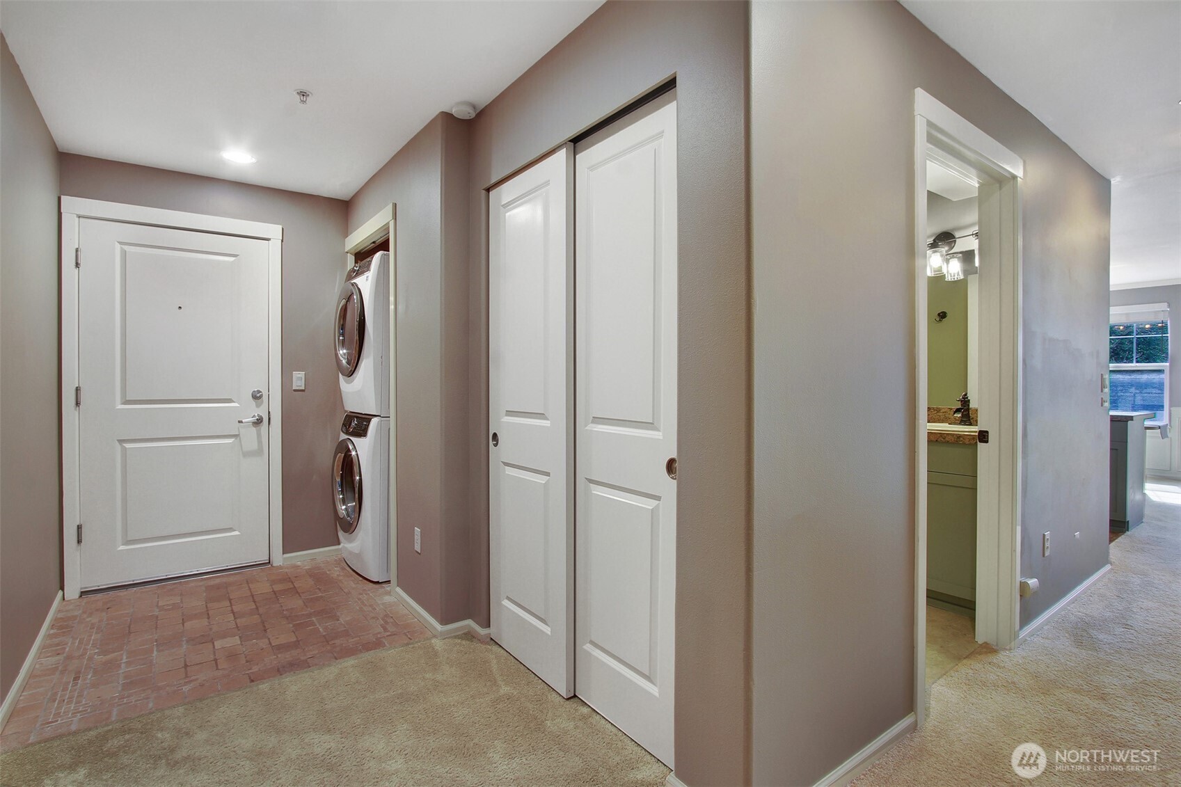 10549 Stone Avenue N Unit: 103