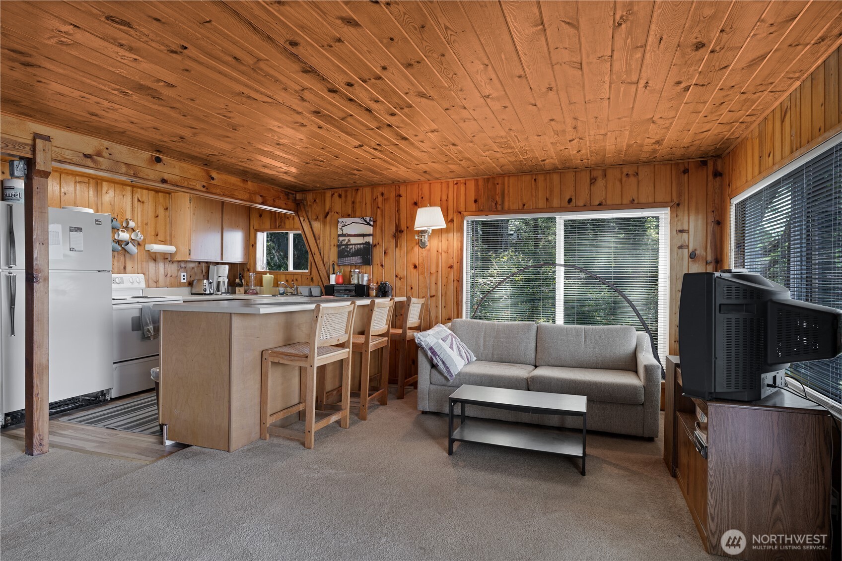 416 W Herron Boulevard NW