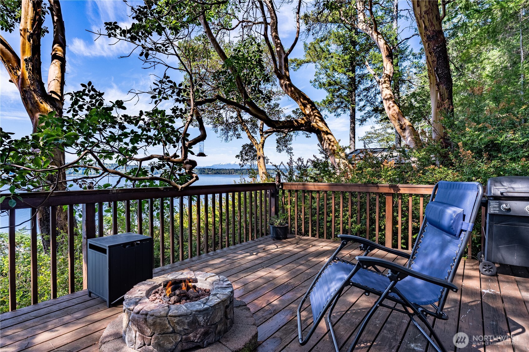 416 W Herron Boulevard NW