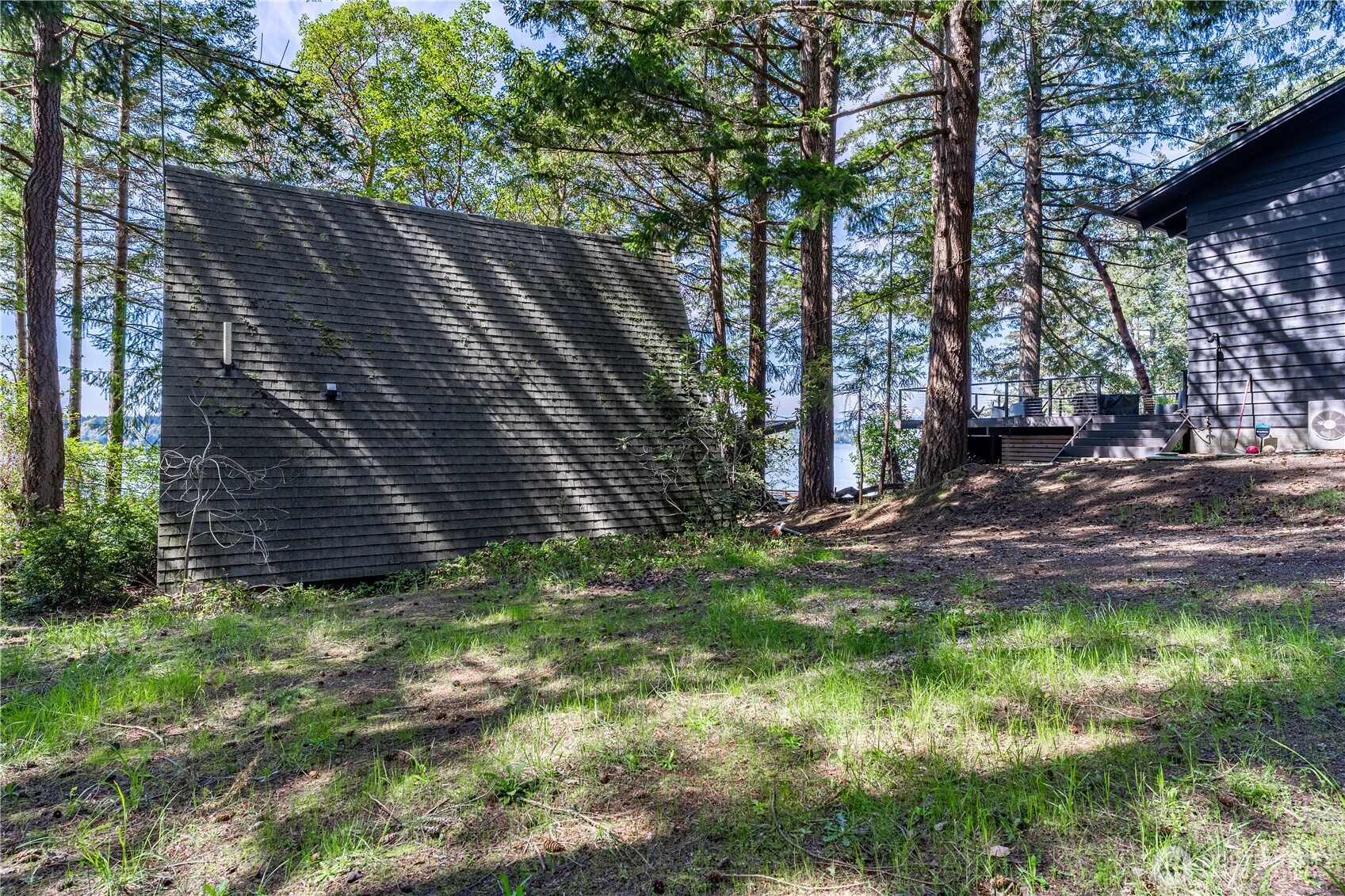 416 W Herron Boulevard NW