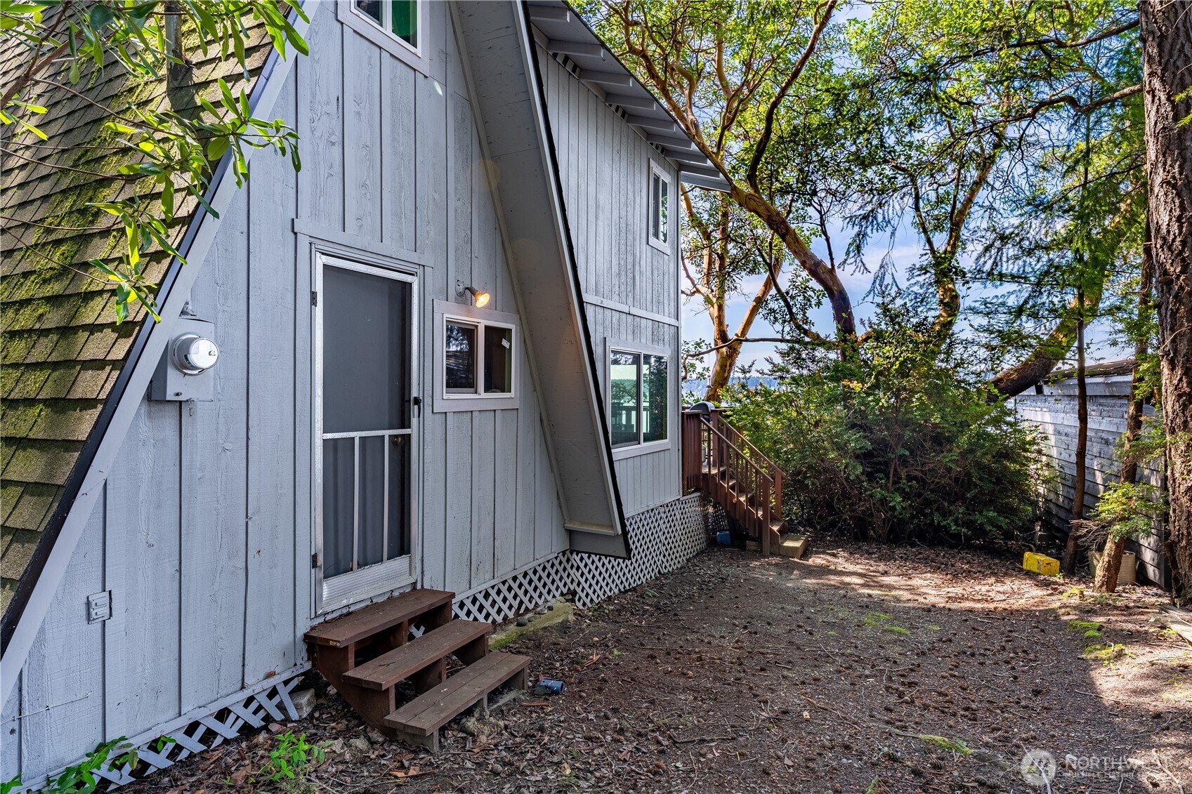 416 W Herron Boulevard NW