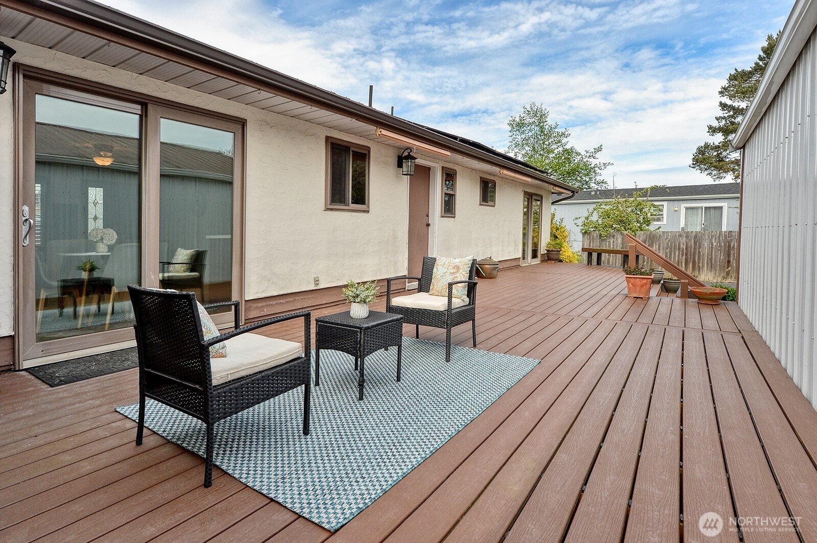 5621 W Shoreview