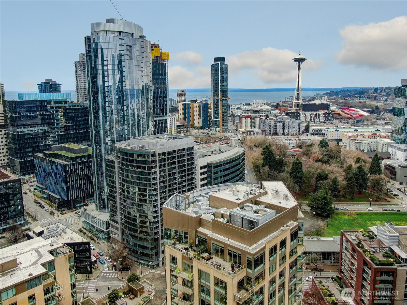 2121 Terry Avenue Unit: N1203