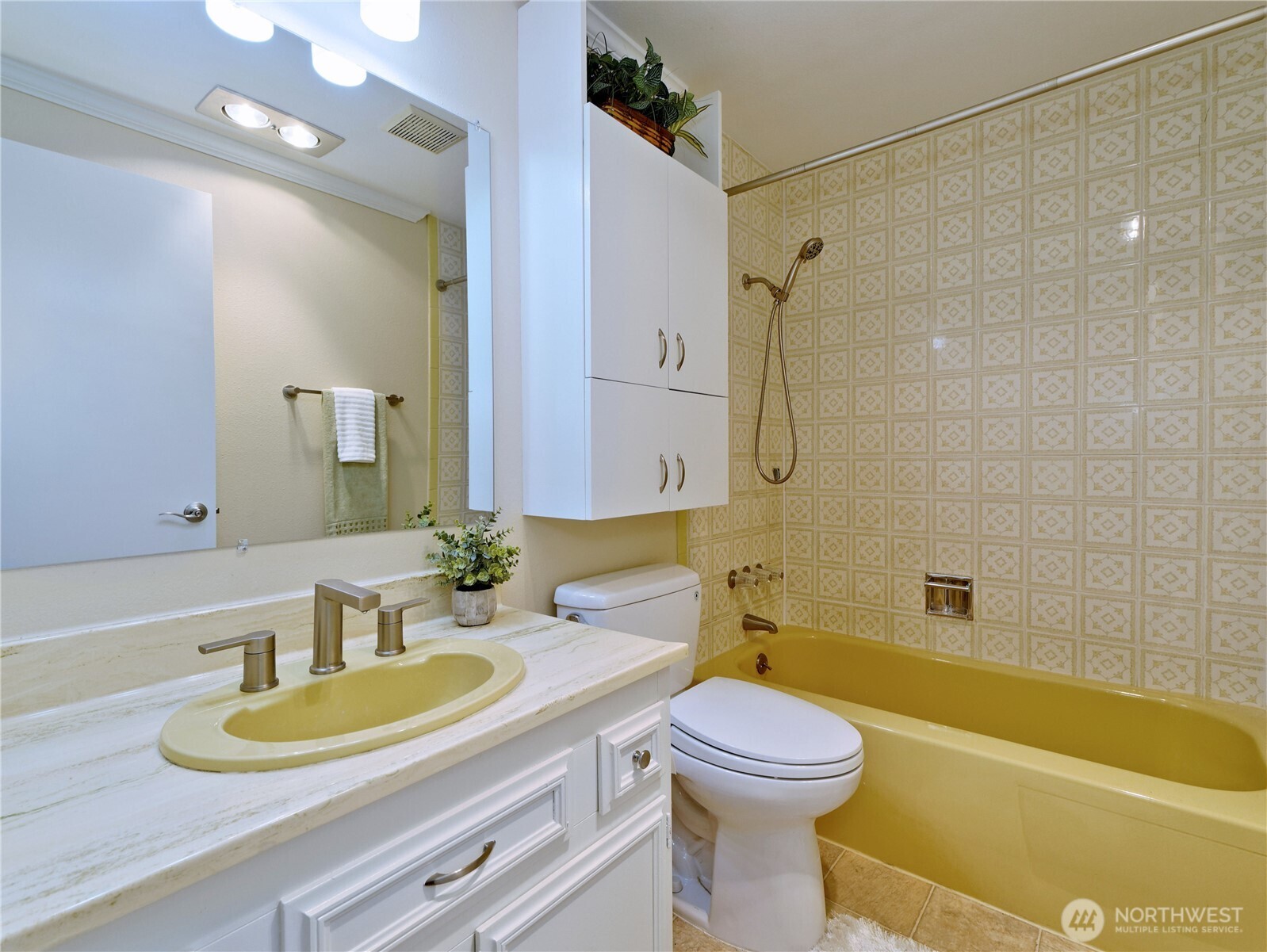 2219 13th Avenue W Unit: 1