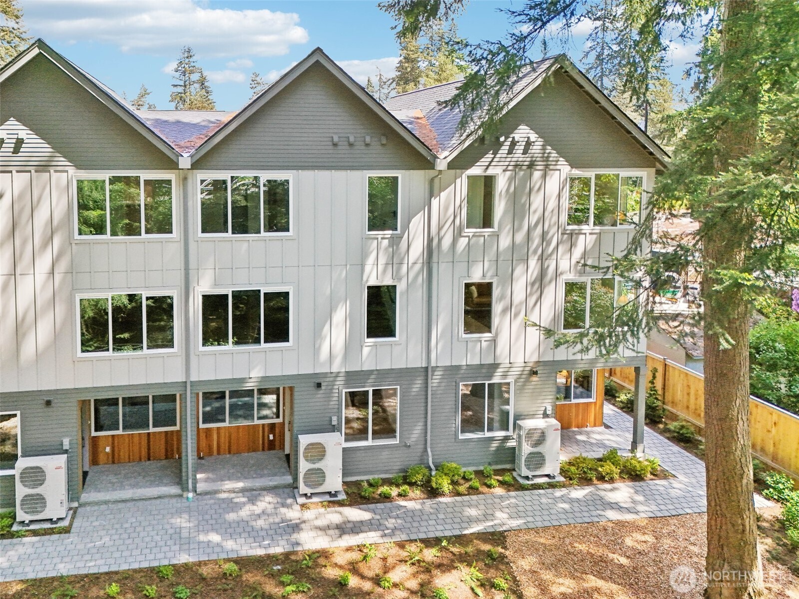 20313 14th Avenue NE Unit: A