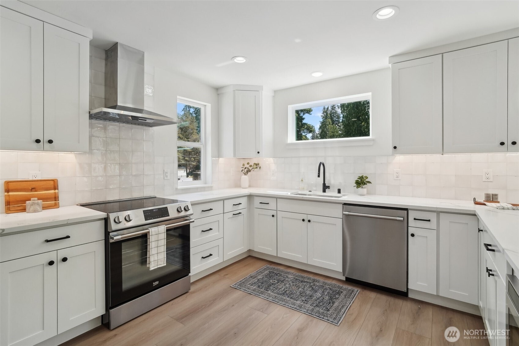 20313 14th Avenue NE Unit: A