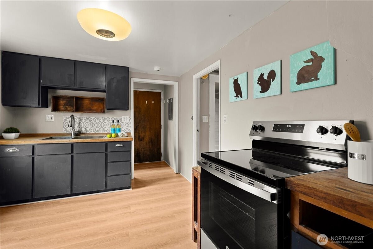 508 N 95th Street