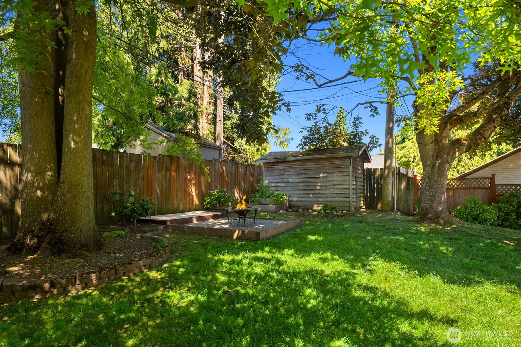9713 33rd Avenue SW