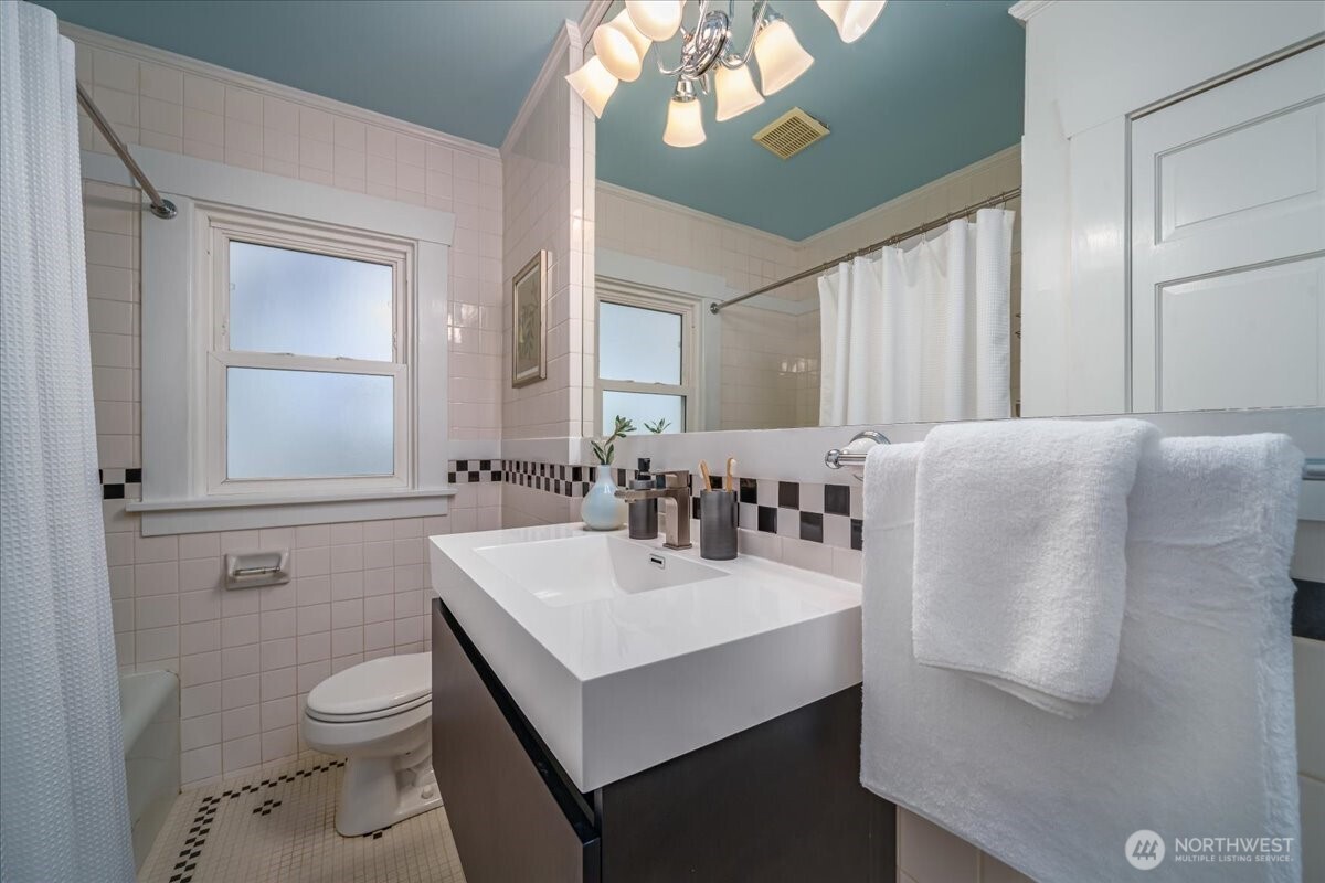 136 NW 74th Street