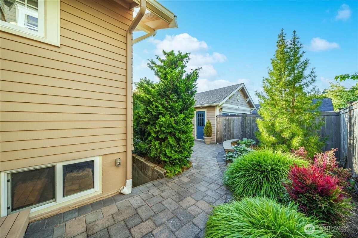 136 NW 74th Street