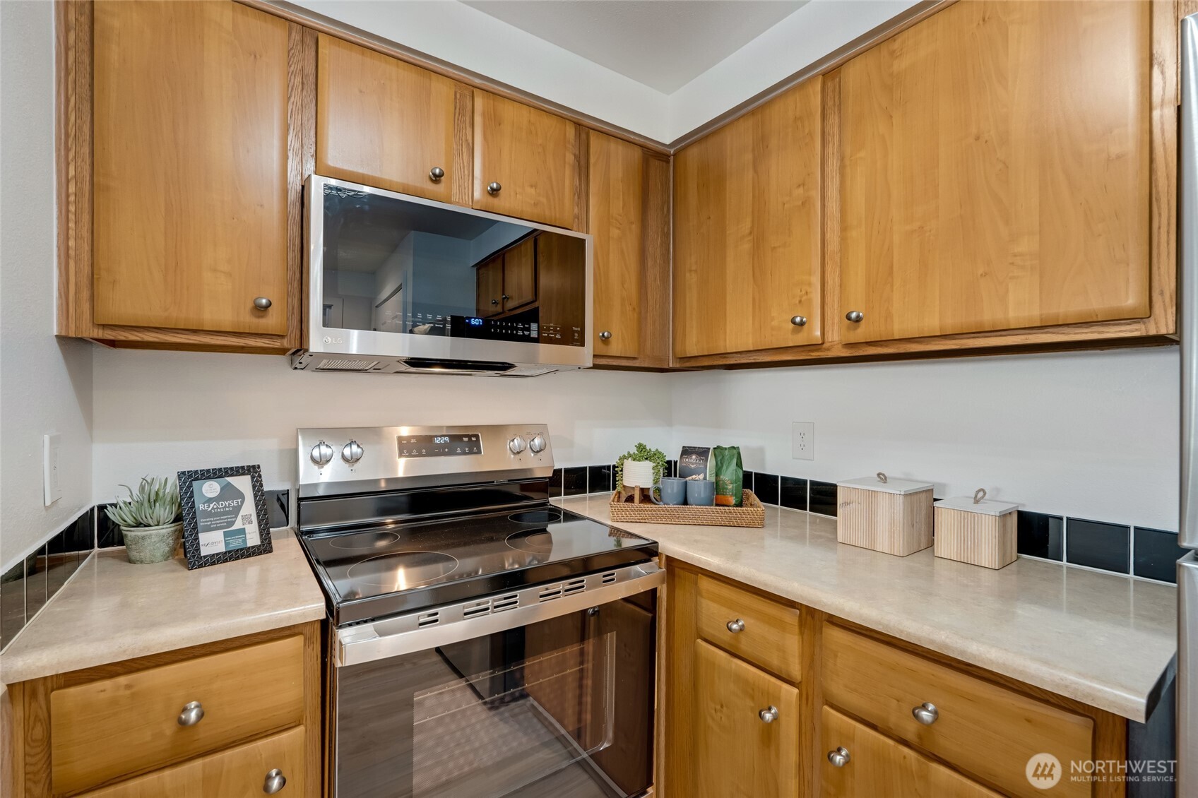 9200 Greenwood Avenue N Unit: A301