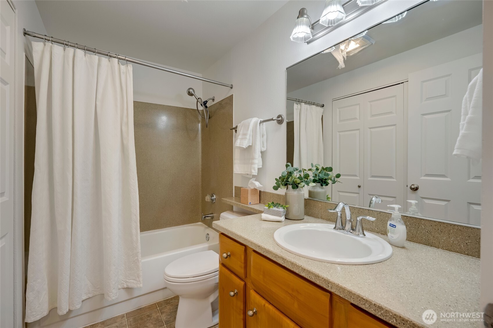 9200 Greenwood Avenue N Unit: A301