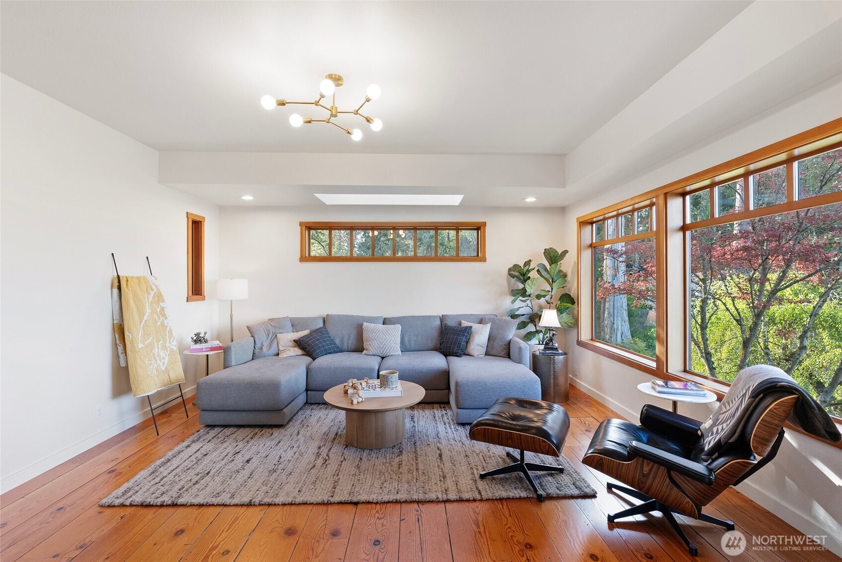 10301 NE Lafayette Avenue
