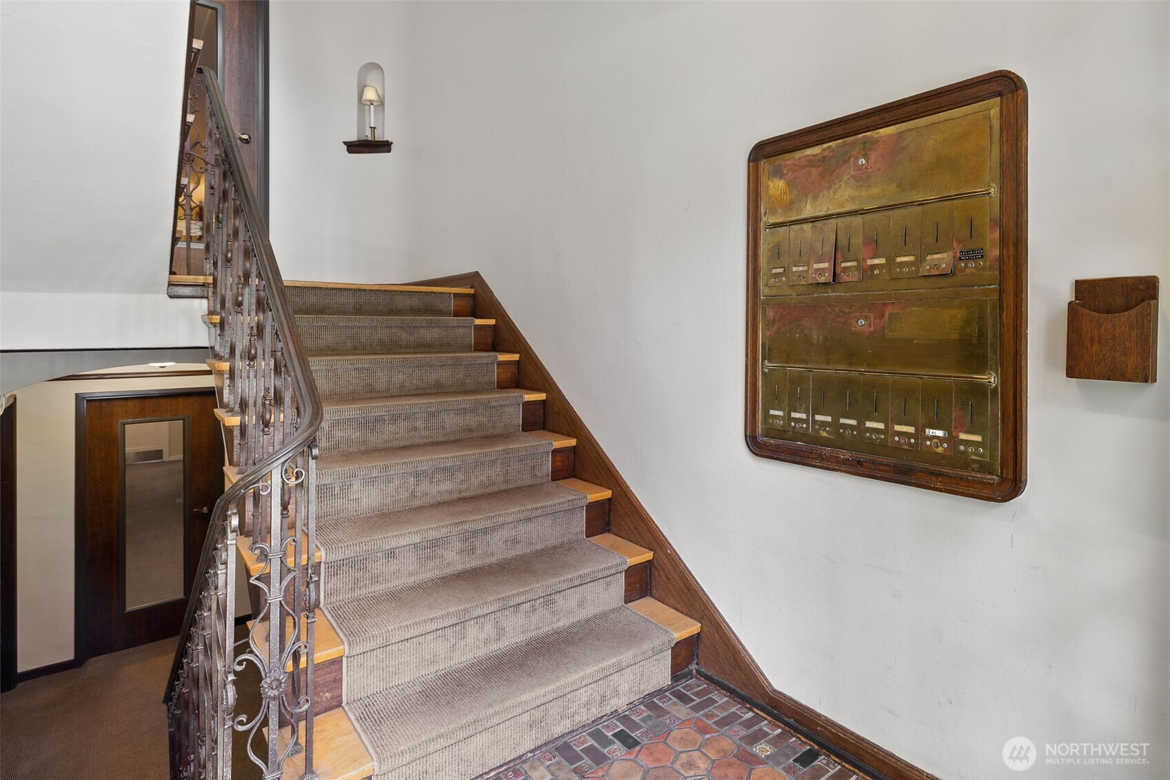 1120 17th Avenue Unit: B