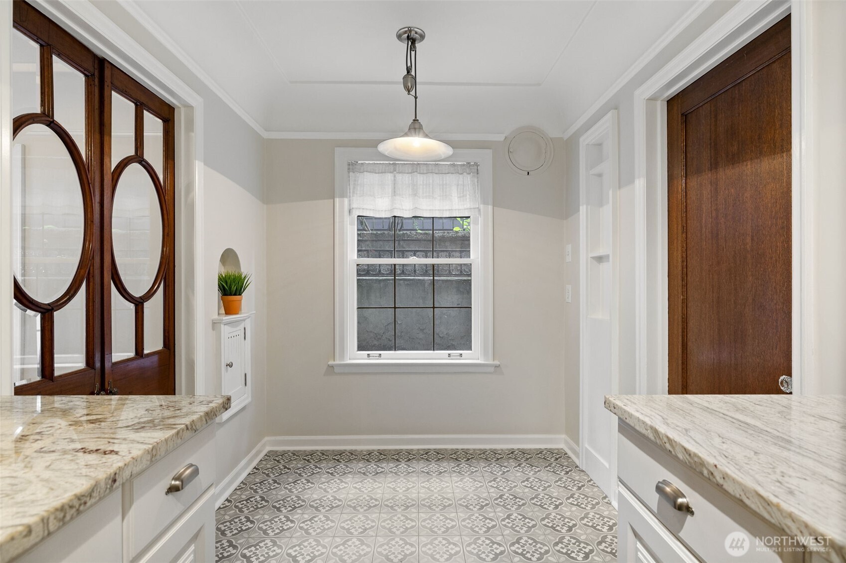 1120 17th Avenue Unit: B