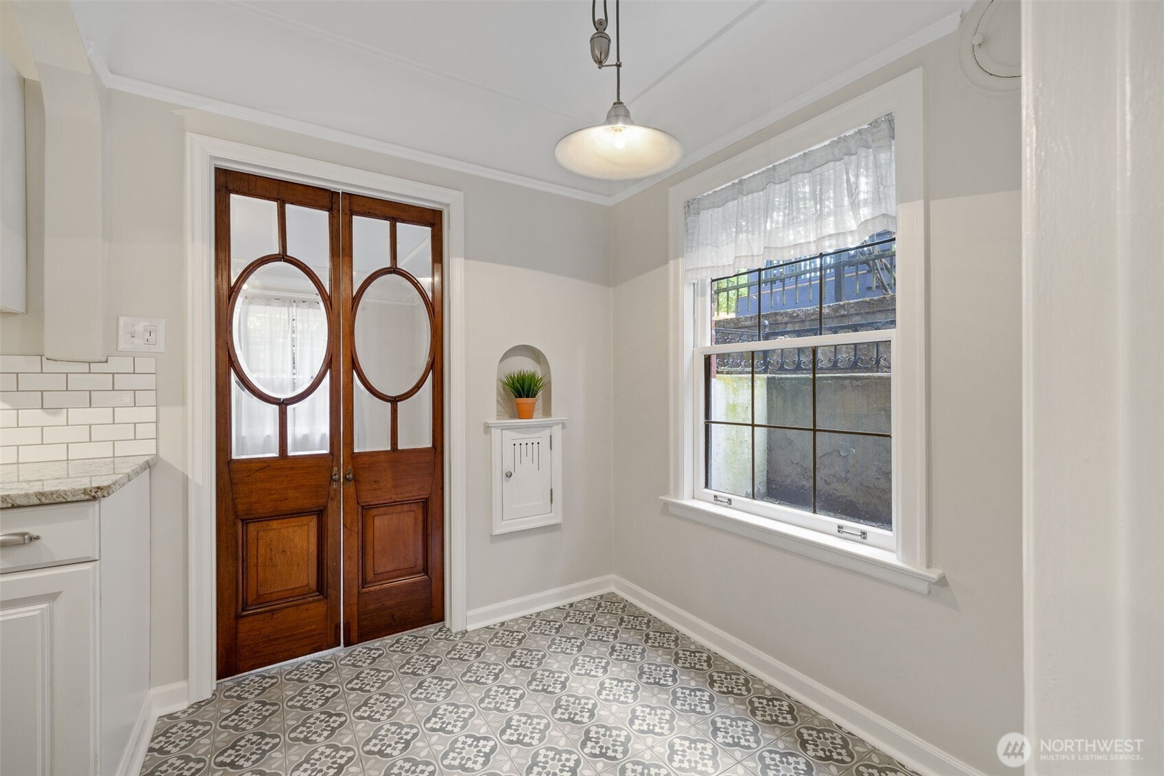 1120 17th Avenue Unit: B