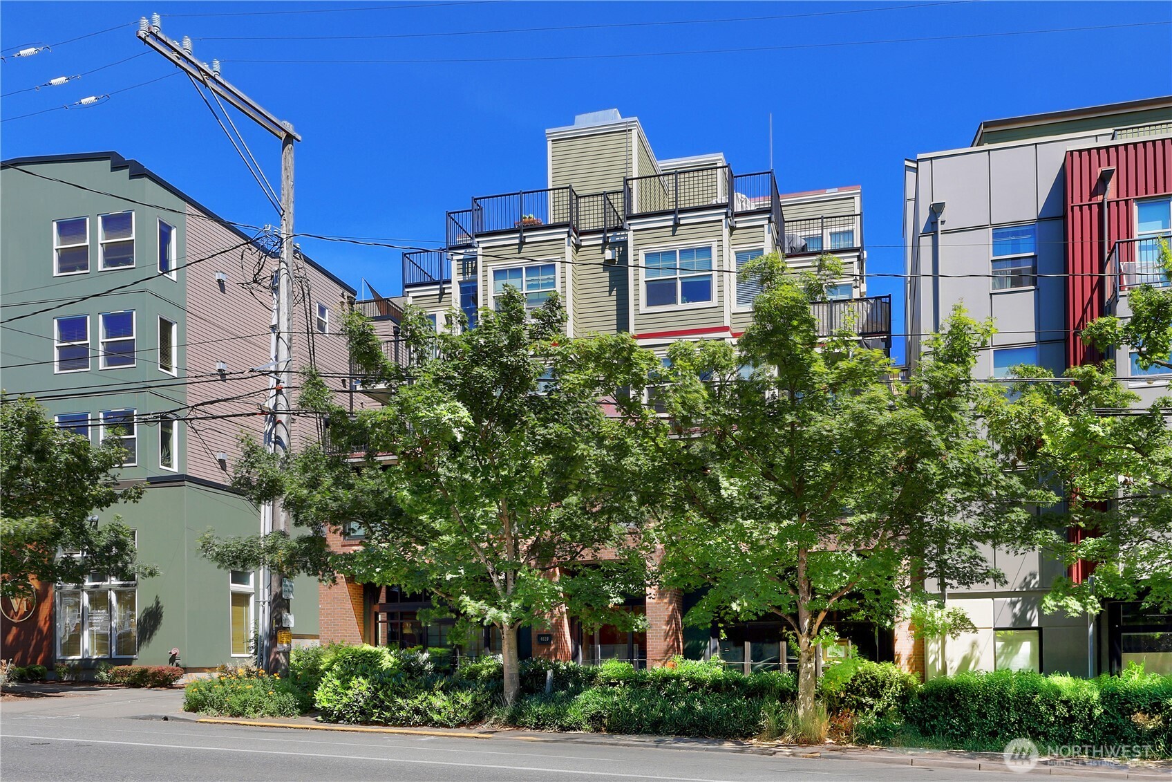 4026 Stone Way N Unit: 501